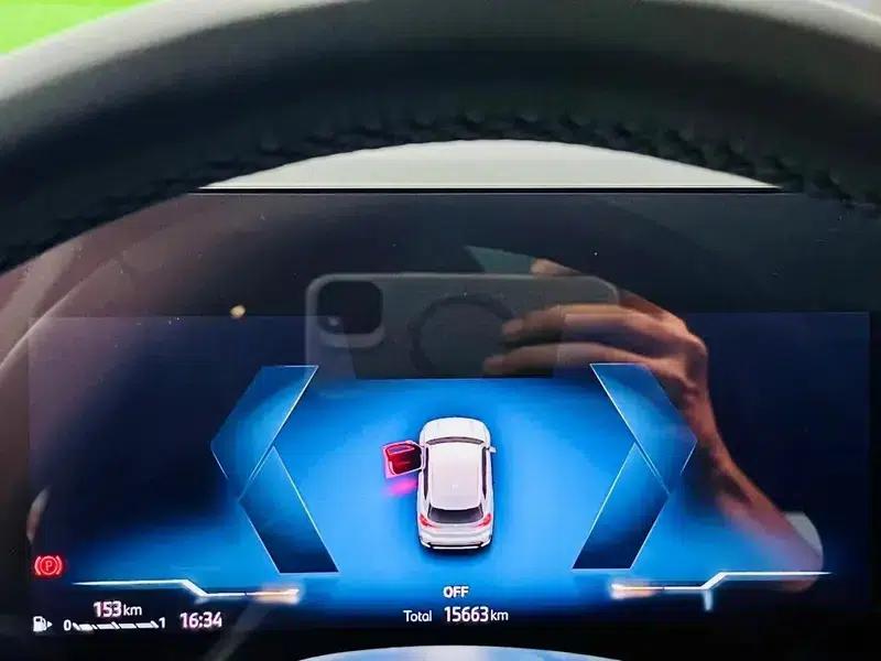 2023 BMW X1 xDrive25Li X Design Package — миниатюра 6