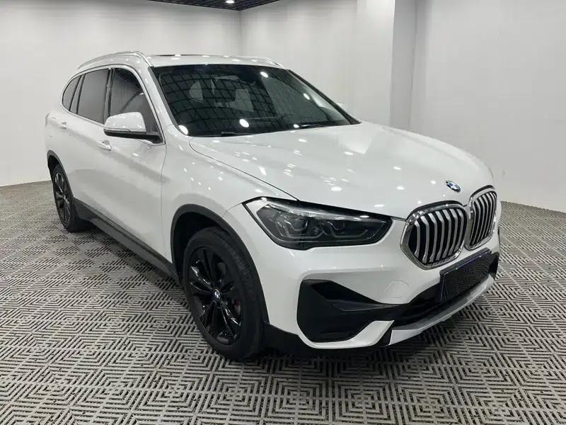 BMW X1 2021 sDrive20Li Fashion Edition — миниатюра 3