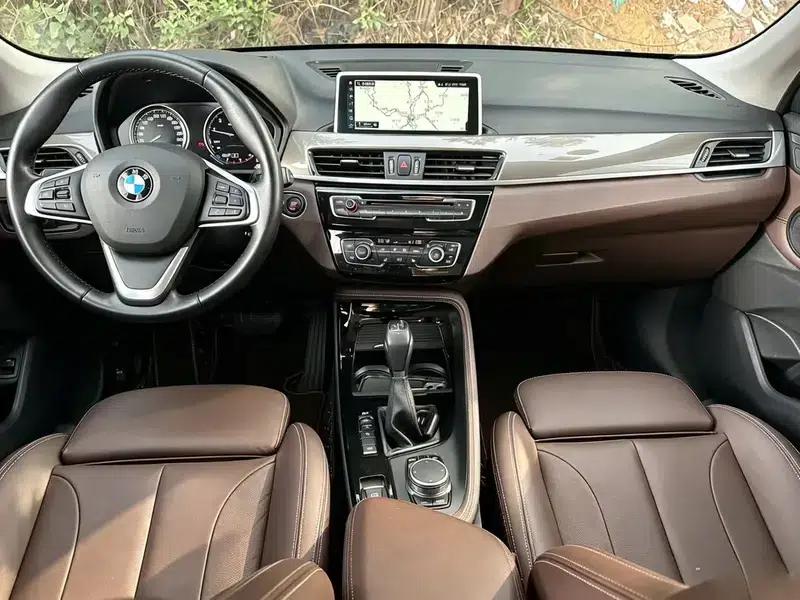 BMW X1 2018 xDrive20Li Luxury — миниатюра 7