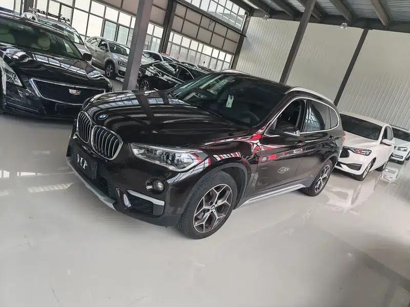 BMW X1 2019 sDrive18Li Premium — миниатюра 1