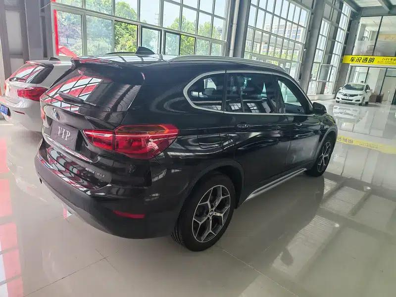 BMW X1 2019 sDrive18Li Premium — миниатюра 6