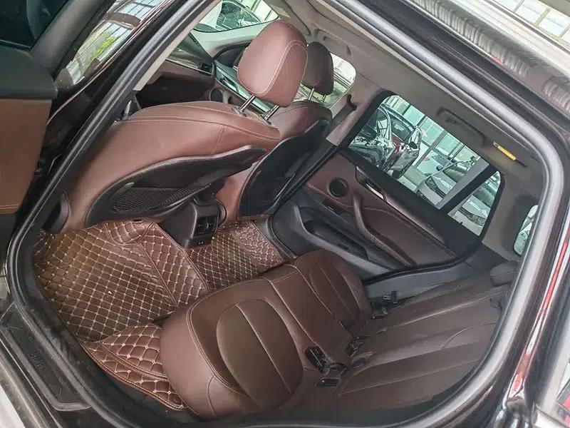 BMW X1 2019 sDrive18Li Premium — миниатюра 8