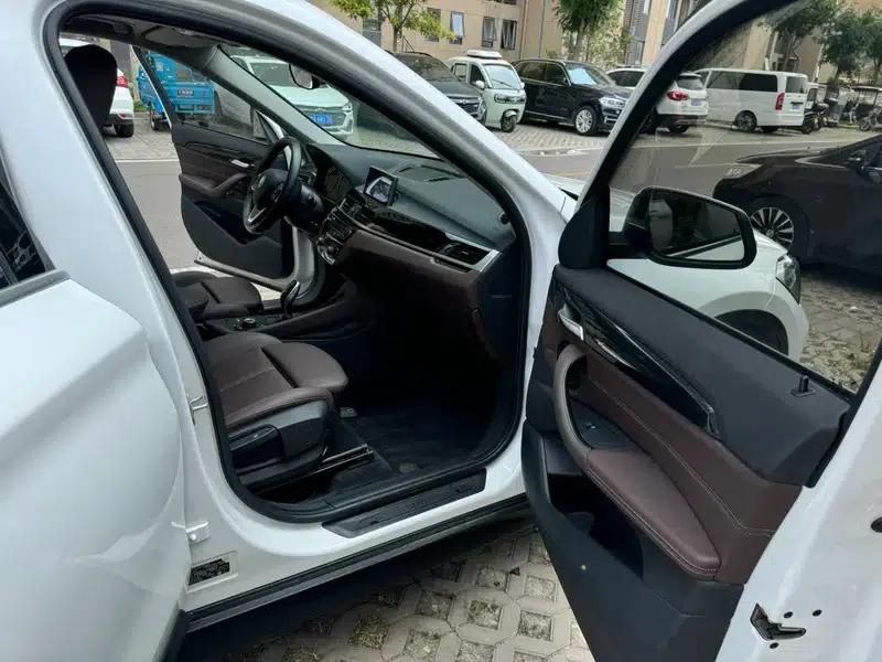 BMW X1 2020 sDrive20Li Fashion Edition — миниатюра 14