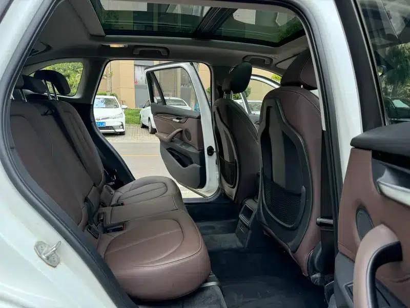BMW X1 2020 sDrive20Li Fashion Edition — миниатюра 16