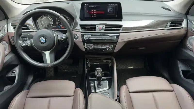 BMW X1 2021 Facelift xDrive25Li Premium — миниатюра 6