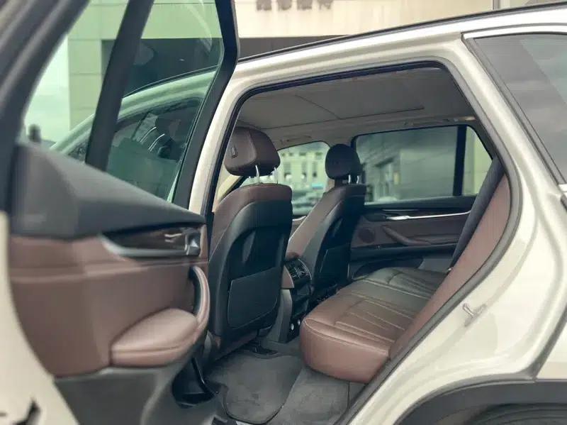BMW X5 (Imported) 2015 xDrive28i — миниатюра 10