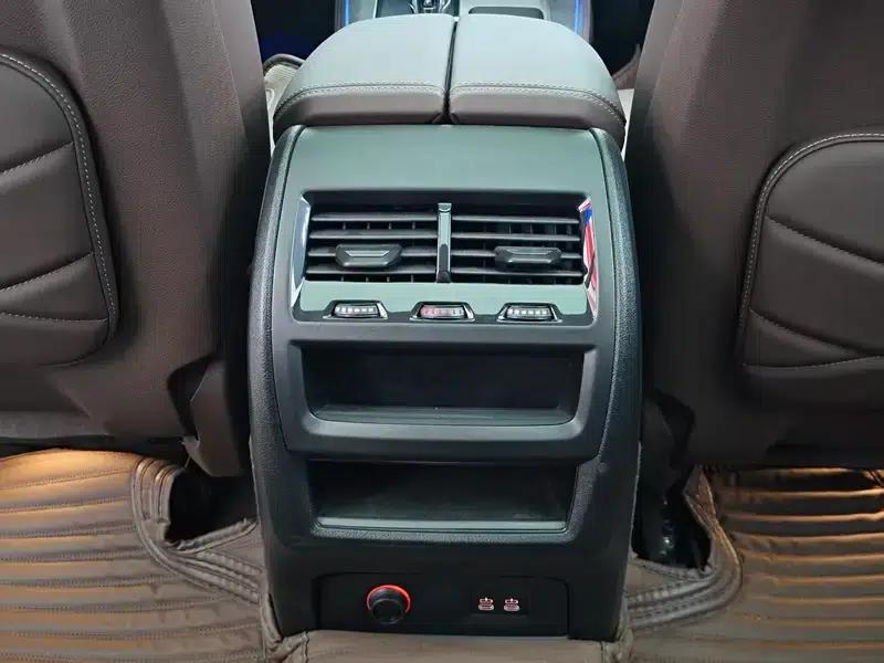 BMW X5 2022 Facelift xDrive 30Li M Sport Package — миниатюра 8