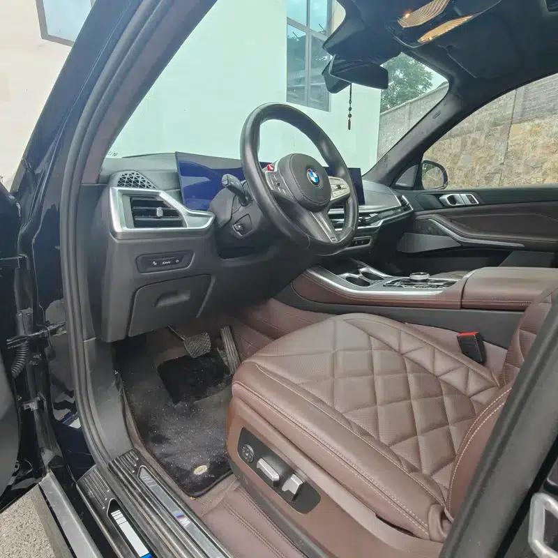 BMW X5 2023 xDrive30Li M Sport Shadow Edition — миниатюра 12