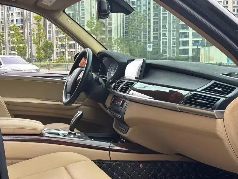 2012 BMW X5 3.0L Automatic 4WD 5-seater (Parallel Import) — миниатюра 16