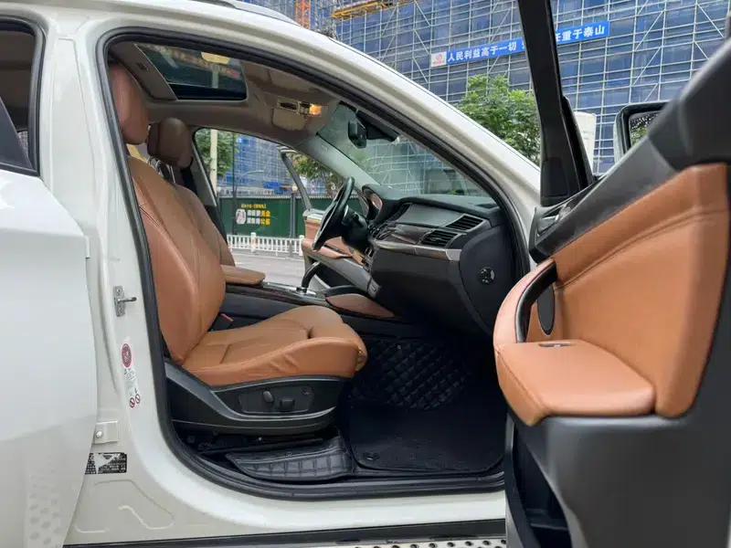 BMW X6 2012 xDrive35i — миниатюра 15