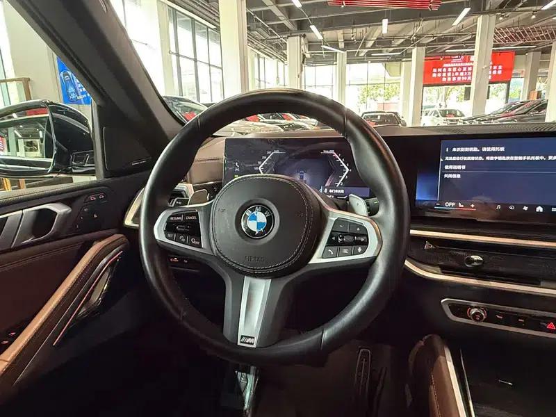 BMW X6 2023 xDrive40i Luxury M Sport Package — миниатюра 21