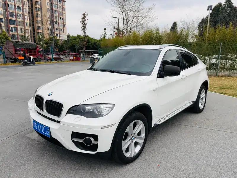 BMW X6 2012 xDrive35i — миниатюра 1
