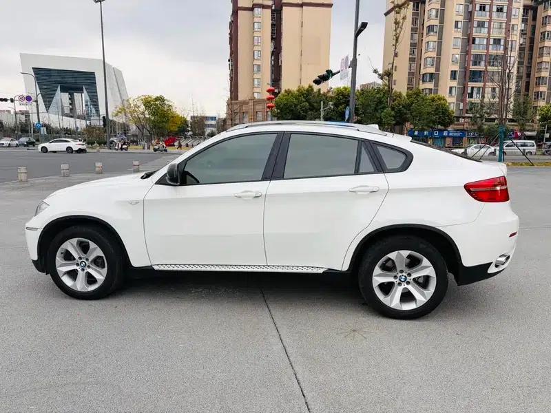 BMW X6 2012 xDrive35i — миниатюра 4
