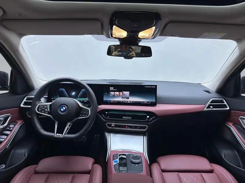 BMW i3 2025 eDrive35L — миниатюра 14