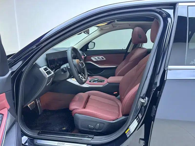 BMW i3 2025 eDrive35L — миниатюра 17