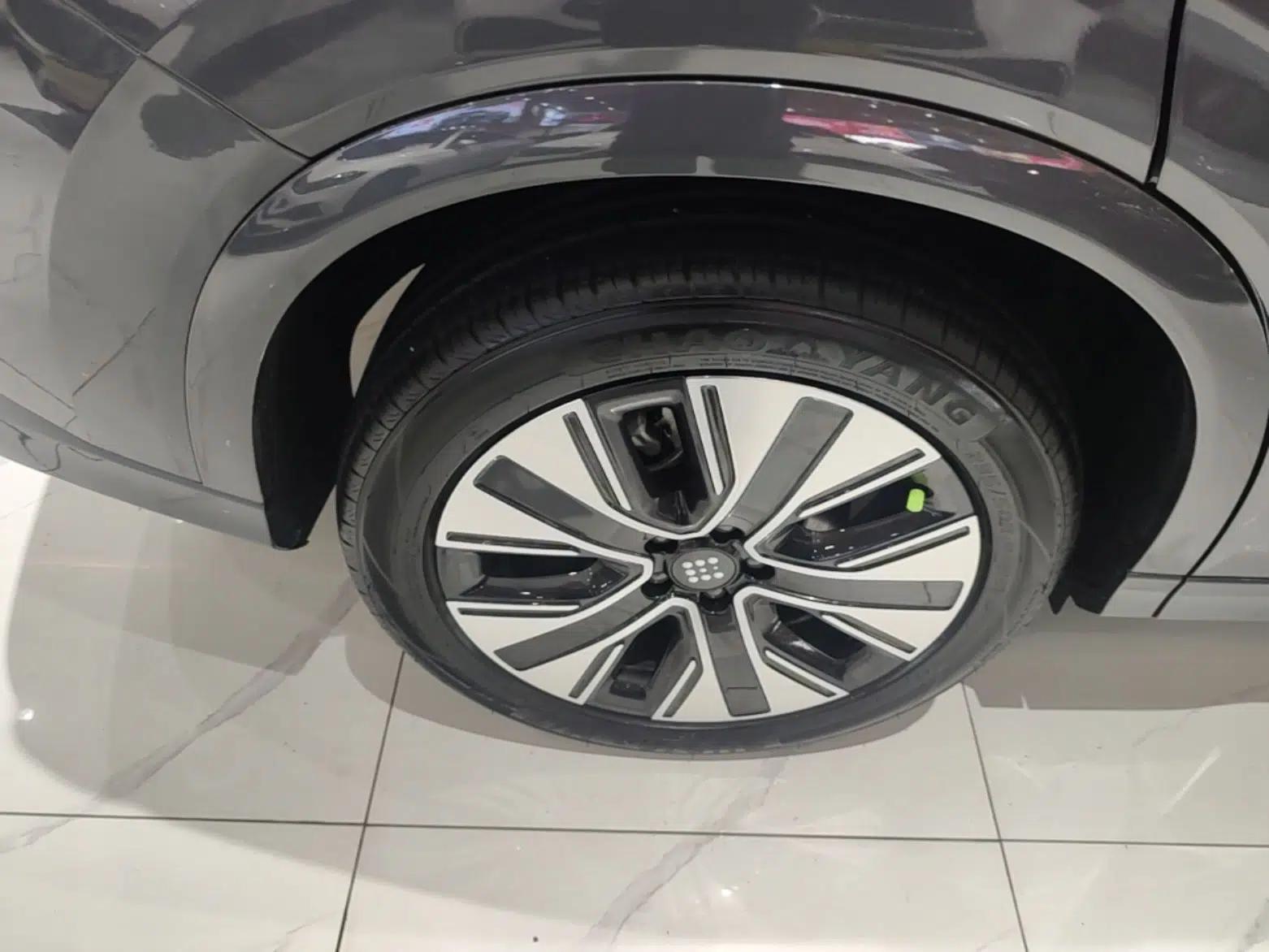 Landian E5 PLUS 2026 Model, 165km Long-Range First-Adoption Edition Max, 5-seater — миниатюра 11