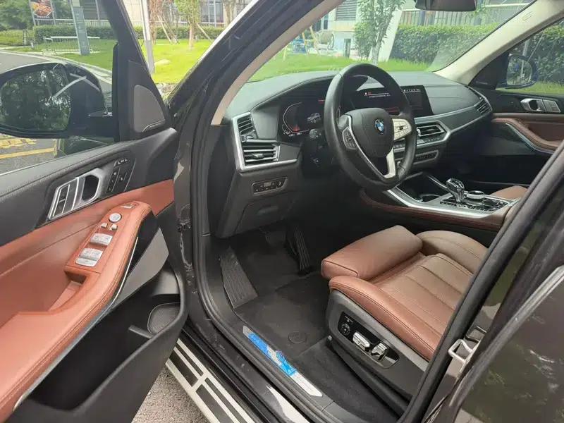 BMW X7 2020 xDrive40i Leading Luxury Package — миниатюра 14
