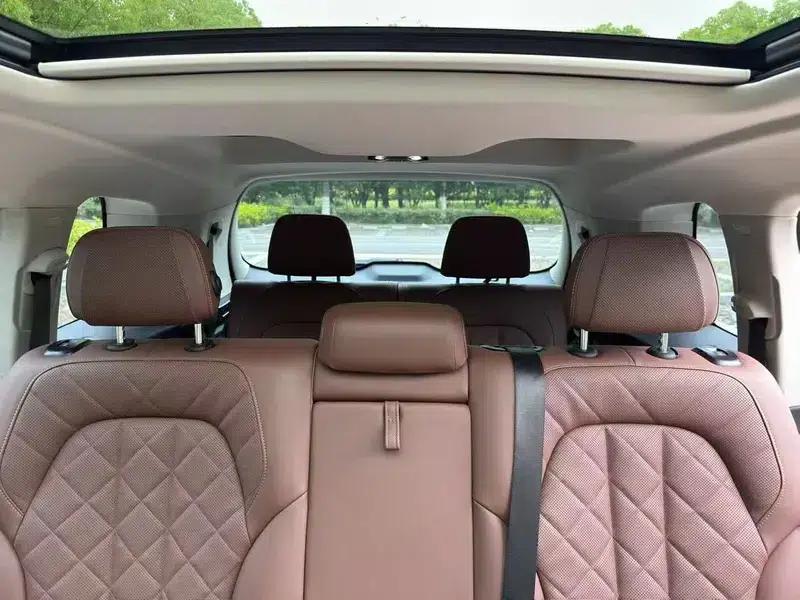 BMW X7 2023 xDrive40i Leading Luxury Package — миниатюра 7