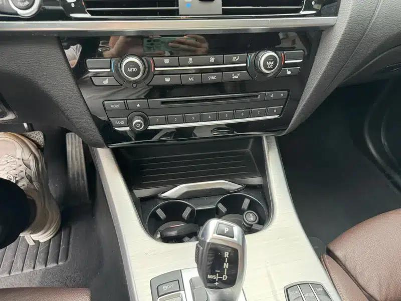 2016 BMW X4 xDrive20i M Sport — миниатюра 10