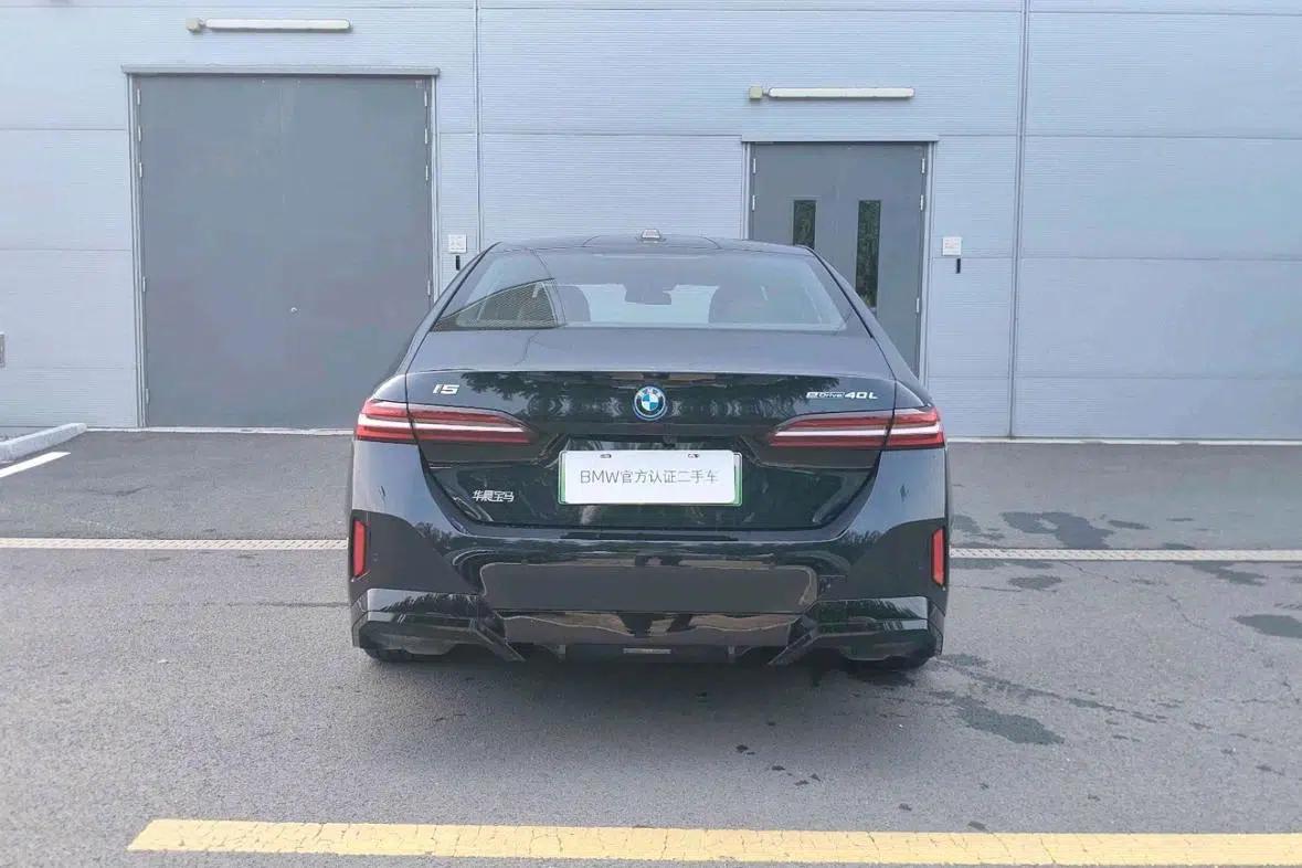 BMW i5 2025 eDrive40L M Sport Package — миниатюра 3