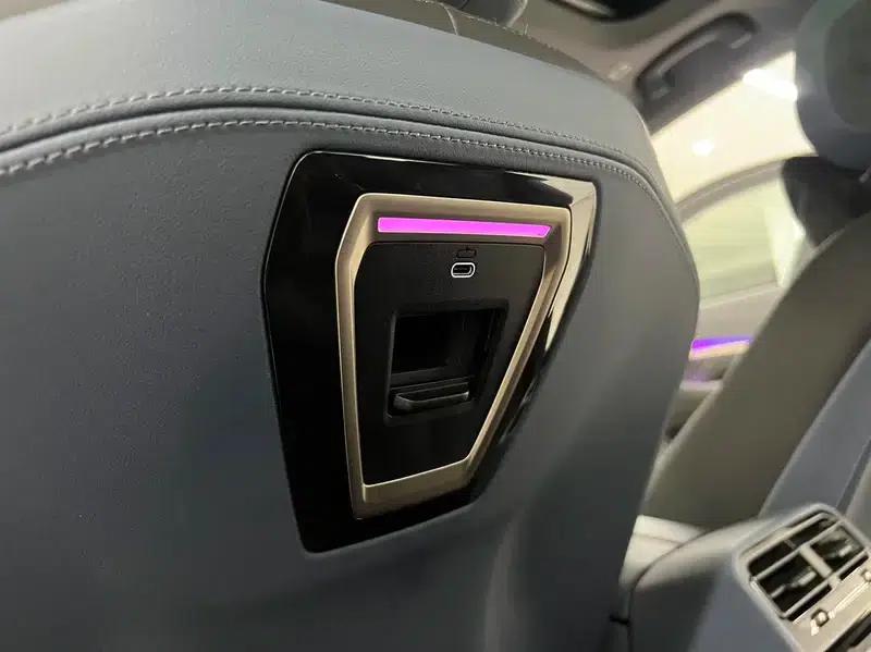 BMW i5 2024 eDrive35L Premium M Sport Package — миниатюра 12