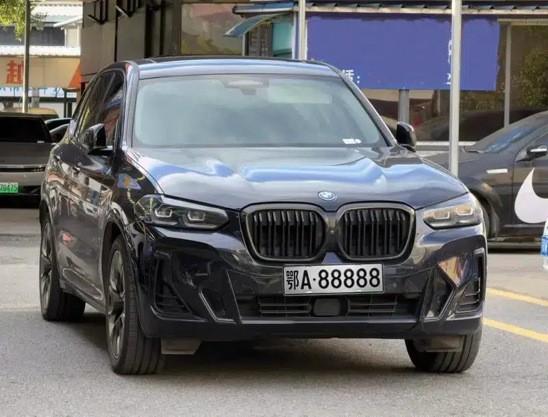 BMW iX3 2022 Facelift - Pioneer Edition — миниатюра 3