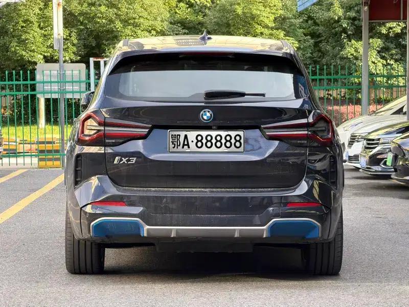 BMW iX3 2022 Facelift - Pioneer Edition — миниатюра 4