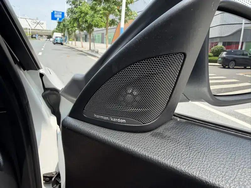 2019 BMW 2 Series (Imported) 225i Convertible Coupe Sport Design Package — миниатюра 11