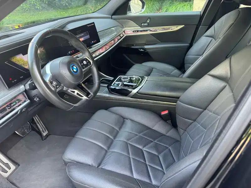 BMW i7 2023 eDrive50L Premium M Sport Package — миниатюра 10