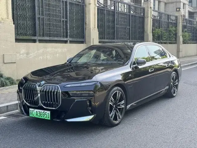 BMW i7 2023 eDrive50L Premium M Sport Package
