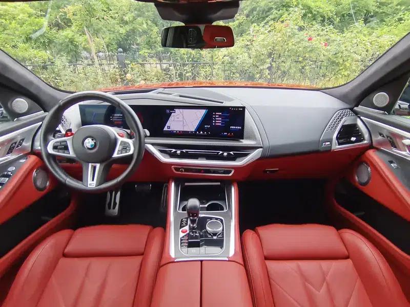 BMW XM 2023 50e — миниатюра 23