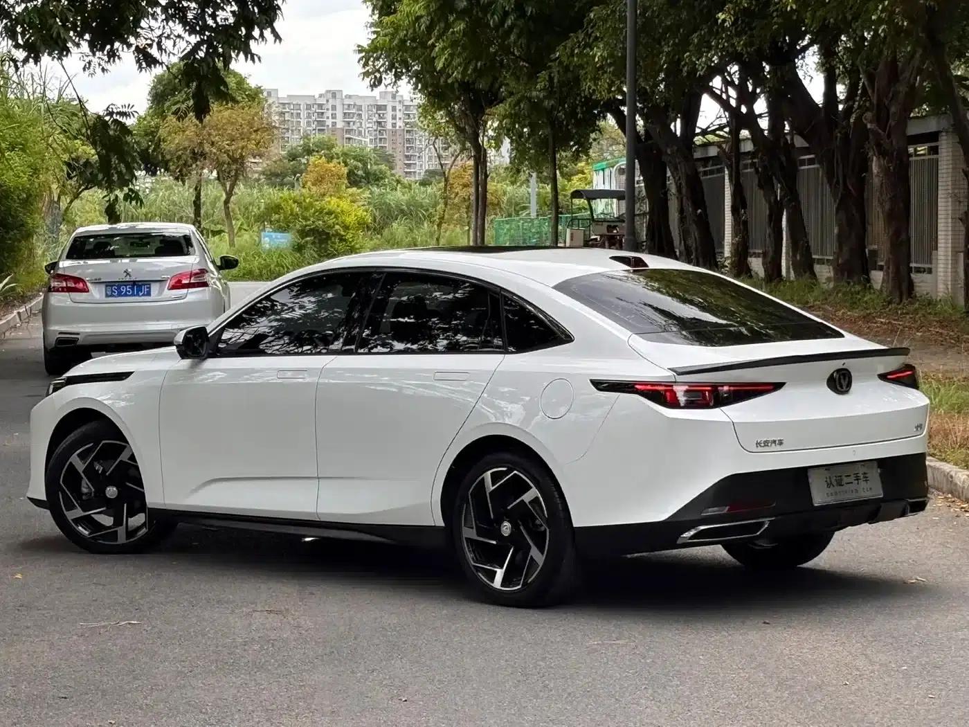 Yida 2023 Blue Whale NE 1.5T GDI DCT Flagship Edition — миниатюра 6