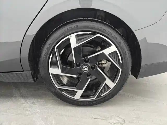 Yida 2023 Blue Whale NE 1.5T GDI DCT Flagship Edition — миниатюра 13