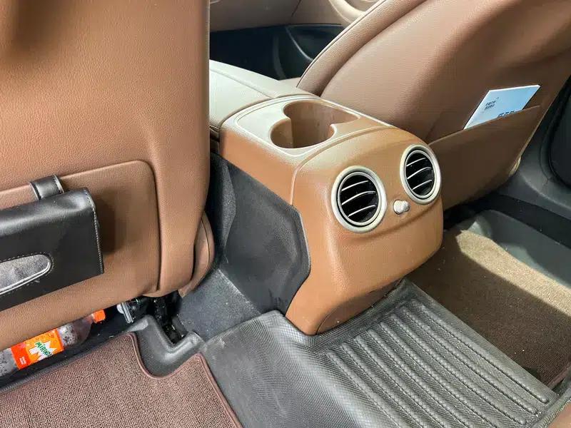 2016 Mercedes-Benz E-Class E 300 L Sport Style — миниатюра 3