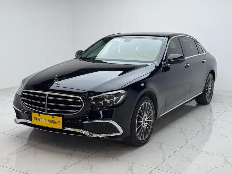 2023 Mercedes-Benz E-Class E 260 L Sedan — миниатюра 1