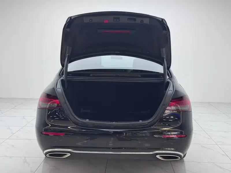 2023 Mercedes-Benz E-Class E 260 L Sedan — миниатюра 20