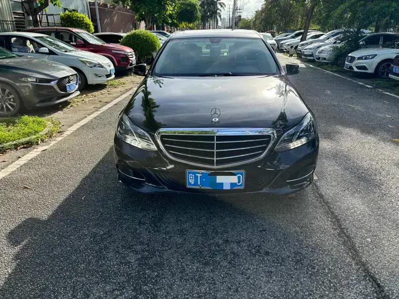 2015 Mercedes-Benz E-Class E 200 L — миниатюра 2