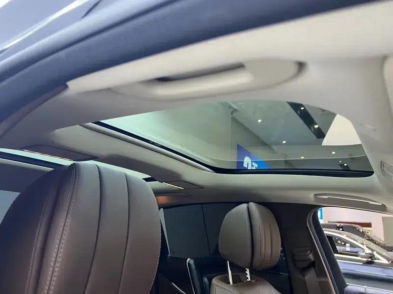 2018 Mercedes-Benz E-Class E 300 L Luxury — миниатюра 15