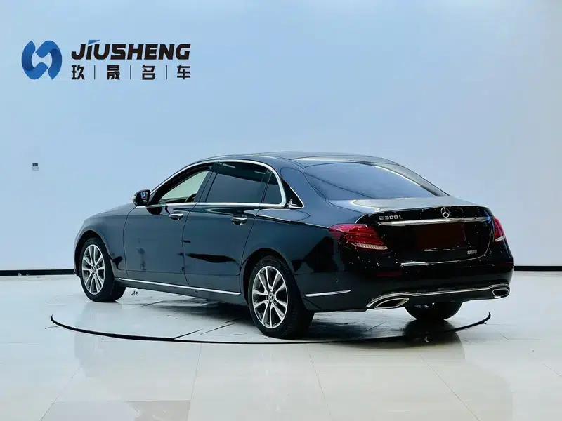 2018 Mercedes-Benz E-Class E 300 L Luxury — миниатюра 3