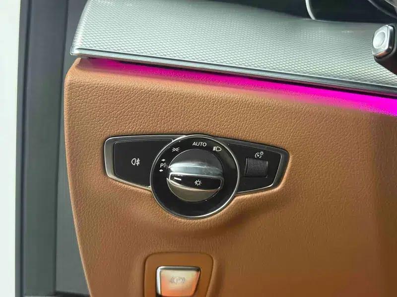 Mercedes-Benz E-Class 2017 E 200 Sport — миниатюра 12