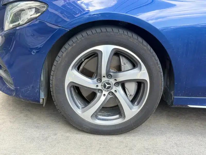 Mercedes-Benz E-Class 2018 Facelift E 300 L Sport Style — миниатюра 18