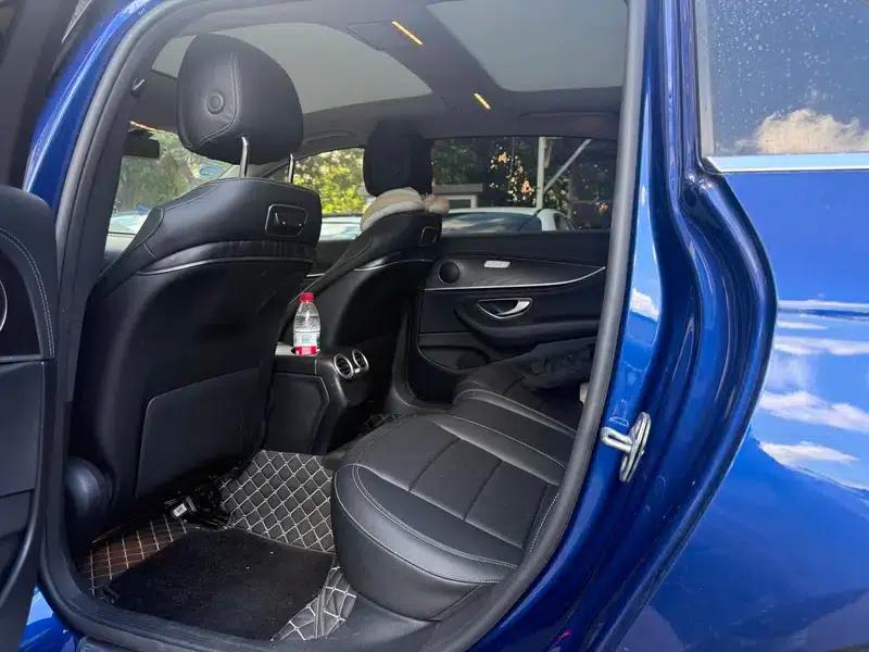Mercedes-Benz E-Class 2018 Facelift E 300 L Sport Style — миниатюра 26