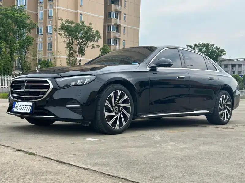 Mercedes-Benz E-Class 2024 E 300 L Luxury Sedan — миниатюра 1