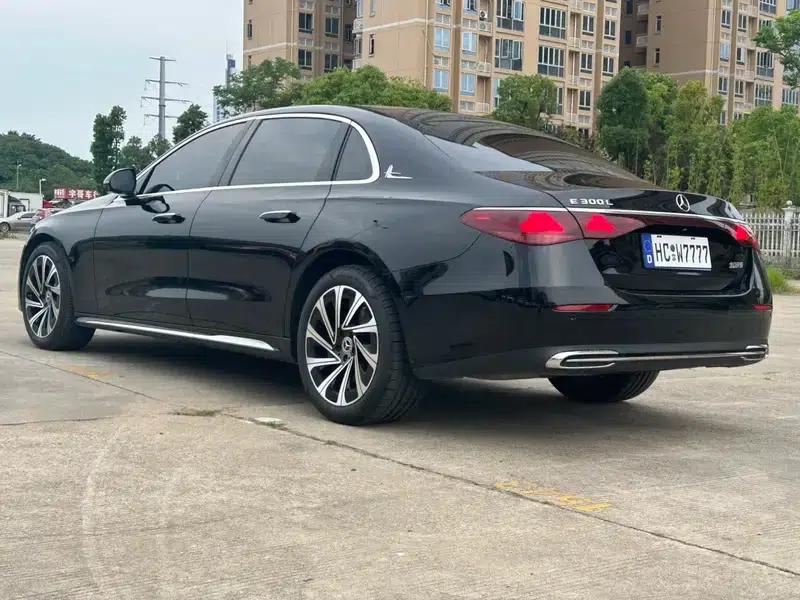 Mercedes-Benz E-Class 2024 E 300 L Luxury Sedan — миниатюра 5