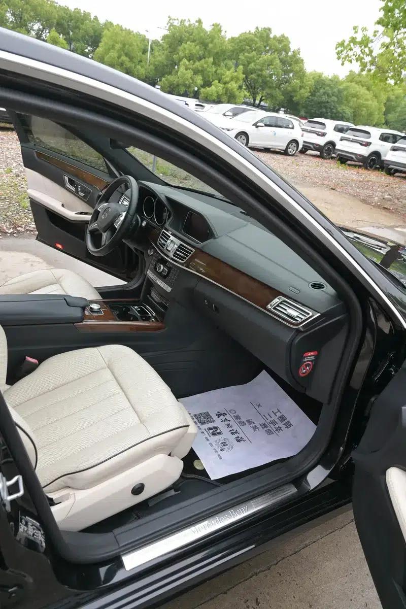 2015 Mercedes-Benz E-Class E 320 L Luxury 4MATIC — миниатюра 13