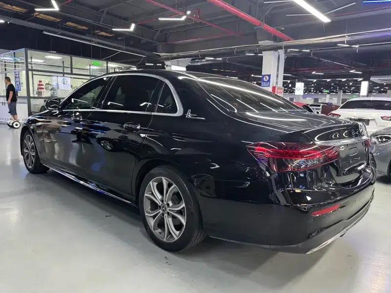 Mercedes-Benz E-Class 2022 Facelift E 300 L Luxury Sport Sedan — миниатюра 4