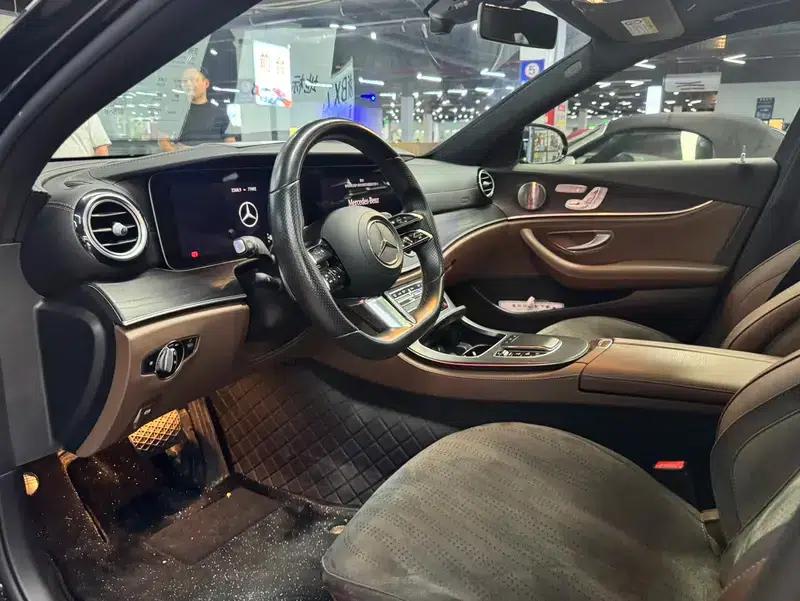 Mercedes-Benz E-Class 2022 Facelift E 300 L Luxury Sport Sedan — миниатюра 10