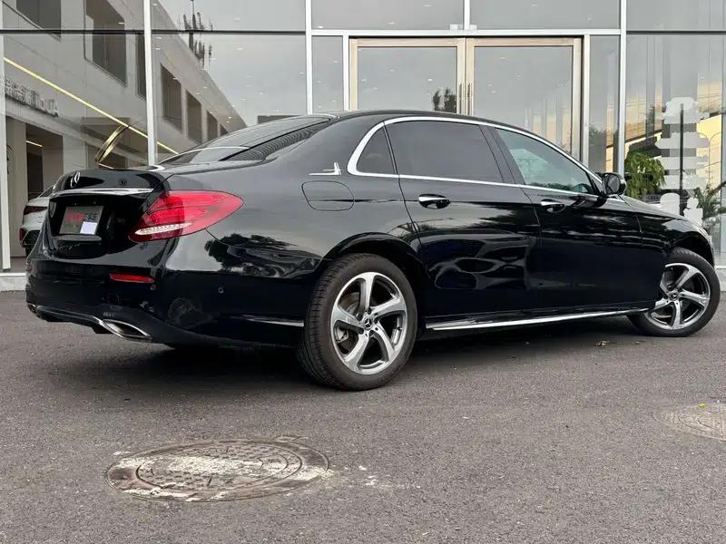 Mercedes-Benz E-Class 2019 E 300 L Sport Luxury — миниатюра 4