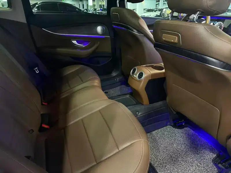 Mercedes-Benz E-Class 2019 Facelift E 300 L Sport Style — миниатюра 15