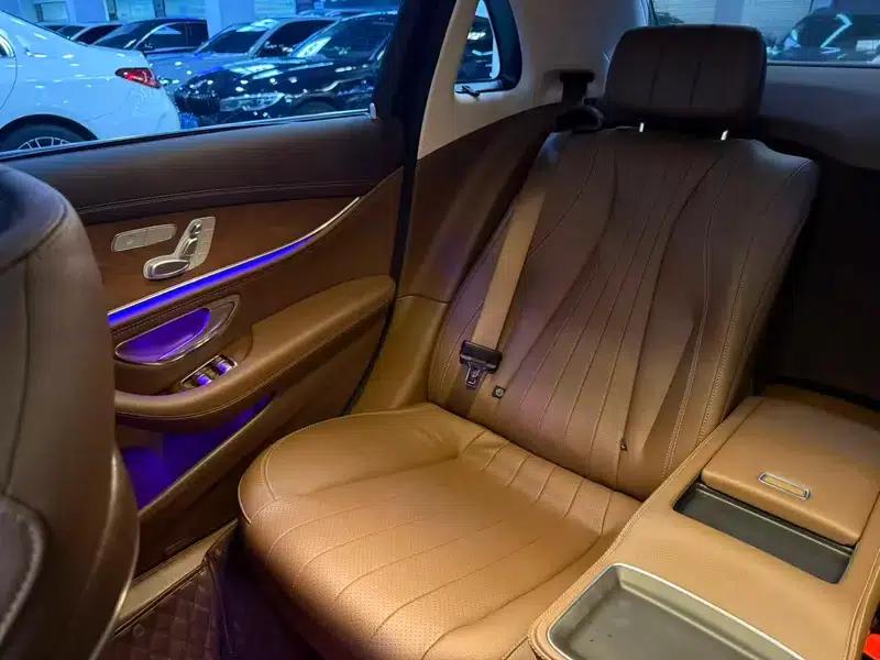 Mercedes-Benz E-Class 2019 Facelift E 300 L Sport Style — миниатюра 16